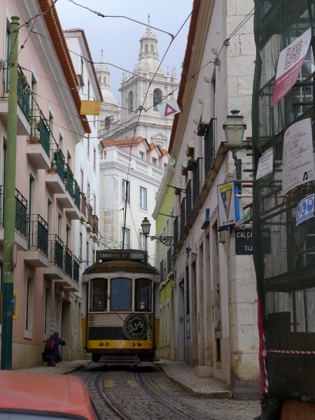 Lissabon-Strassenbahn-2014_11_18-001